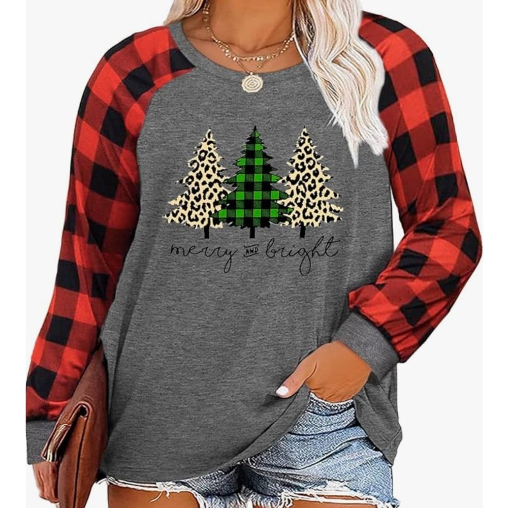 NWT/ In pkg. Merry and Bright Christmas Long Sleeve Top/Size Small